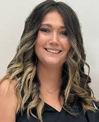 Chelsea Strawmyer's Instagram, Twitter & Facebook