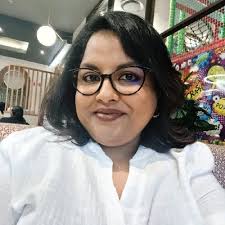 How to Manage Contracts More Efficiently and Save Money