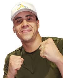 Javier Aragon's Instagram, Twitter & Facebook