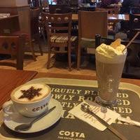 Iced flat white lub dowolna kawa w rozmiarze s i wybrany blok ciasteczkowy w zestawie za 15 zł! Costa Coffee 5 6 Century House Ashley Rd