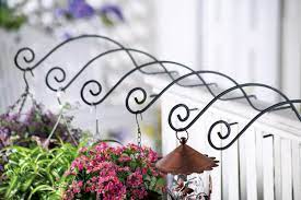 Pin By Mad River Home Decor On Garden Planters Containers Pots Trellises Yard Decor Deck Planters Outdoor Gardens