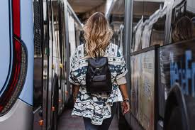 Maybe you would like to learn more about one of these? Sac A Dos Femme En Cuir Noir Sac A Dos Lou Cuir Noir Pachamama
