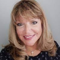 Loretta Cornelius's Instagram, Twitter & Facebook