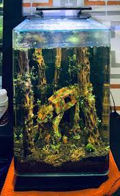 Goodwill com star wars r2d2 fish tank aquarium my geekdom. Woman Creates A Star Wars Themed Fish Tank With A Model At At