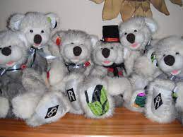 This Family Of Bears Have Been Made From Two Recycled Fur Coats And Recycled Clothing Recycle Clothes Bear Teddy Bear