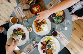 Brunch is such a in between meal — it falls between breakfast and lunch, so you have all the time in the world to casually get to know your date's quirks over poached eggs and tea. 7 Brunch Venues In Kl To Try This 2017 Lifestyle Asia Kuala Lumpur