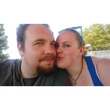 Kelly Oulton and Brandon Noe's Wedding Website