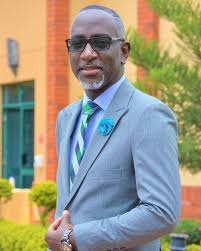 Pastor robert burale was once married to rozinah mwakideu. Vnmhp2 Hm9rmxm