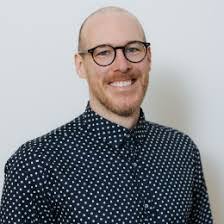 Simon Pierre's Instagram, Twitter & Facebook