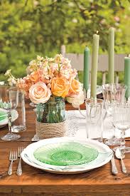 It's a good option for your kitchen or dining room, and looks great in a cafe or salon if there is more than one table. 57 Spring Centerpieces And Table Decorations Ideas For Spring Table Settings