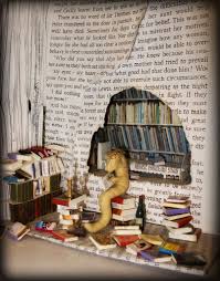 Lily Whitebear The Bookworm This Beautiful Model Was On Display At A Local Exhibition Of Modelling The Bookwo Book Worms Reading Display Altered Books