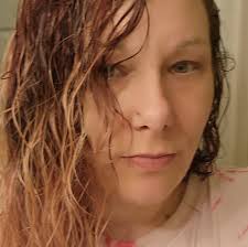 Hello good afternoon does anybody know where me and my family can get free  turkeys for thanksgiving 🙏❤️