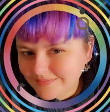 Crystal Hulett's Instagram, Twitter & Facebook