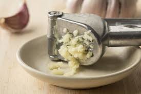The Garlic Press – Food stuff Ruining Tool Or Helpful Kitchen Gadget?