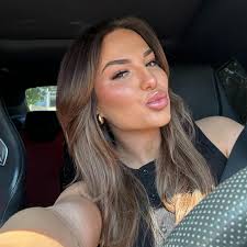 Jodie Church's Instagram, Twitter & Facebook