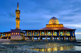 Ini 19 lokasi terbaik dengan gambar bandar anggerik atau lebih di kenali sebagai shah alam bukan saja tempat orang selangor mencari rezeki. Tempat Menarik Di Perlis Blog Sihatimerahjambu