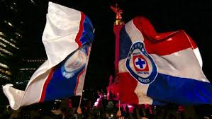 Derivado del posible triunfo del cruz azul, el creador de contenido compartió una publicación a través de facebook en la que santiago giménez aseguró que por cada me asombra se asumiría un peso apostado hacia el campeonato de la máquina celeste. Cruz Azul Cdmx No Permitiria Aglomeraciones En El Angel Si La Maquina Se Corona