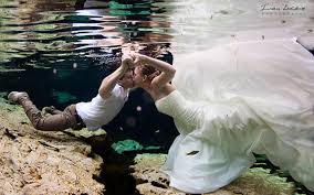 Download and use 30,000+ wedding stock photos for free. Extreme And Wet Wedding Photography 27 Pics Izismile Com