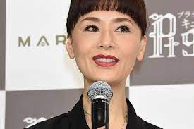 あの超有名女優もテレビで語った 美肌のヒミツ 知ってる 実際にほうれい線 シワ たるみに悩む５２歳の私が試してみると 芸能人級の美人に変わった flowery tokyo シワ たるみ 芸能人 女優