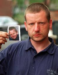 Đau đáu tìm con trai mất tích nhiều tháng trời, bố mẹ đâu ngờ kẻ nguy hiểm  nhất vẫn luôn đóng vai người tốt kề cận ngày đêm