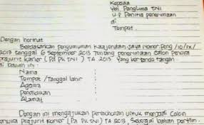 Namun demikian, tetap saja surat lamaran kerja tulis tangan memberikan nilai lebih dan menjadi daya tarik sebagian besar hrd atau tim seleksi peralatan tulis seperti pensil, penggaris dengan panjang 30 cm, pulpen bewarna hitam (tinta biasa). Surat Lamaran Tni Ad 18 Contoh Surat Lamaran Menjadi Prajurit Kumpulan Contoh Gambar Cara Membuat Surat Lamaran Kerja Tammie Holscher