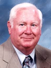 Kenneth Warlick's Instagram, Twitter & Facebook