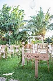 Por eso la decoración de boda tiene que ser pensada para que vaya con vosotros y con lo que queréis para ese día. Decoracion Boda Ceremonia Civil Centros De Mesa Boda En Espana Fincas Boda Wedding Planner Wedd Boda En Jardin Decoracion Matrimonio Civil Altares De Boda