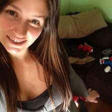 Danielle Hadley (ddbellaxo)