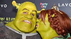Basic udp socket echo client server program in c#. Shrek Look Meme Drone Fest