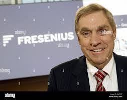 Ben Lipps's Instagram, Twitter & Facebook