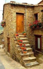 Maison Kabylie Algerie Scale Esterne Cucine Rustiche Di Campagna Case In Pietra