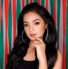 Hanna Jacinto's Instagram, Twitter & Facebook