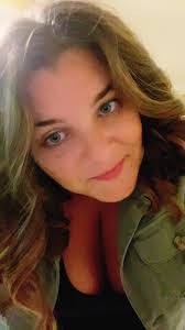 Heather Lipsey's Instagram, Twitter & Facebook