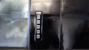 Oct 18, 2012 · hello, i only can lock the driver's door manually by the key, once the doors are locked manually, i press the keyless to unlock it but solely the locks sound and won't open. Keyless Entry Keypad Not Working On Ford F 150