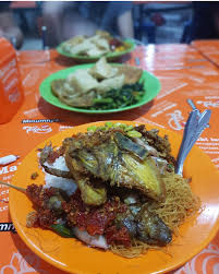 Maybe you would like to learn more about one of these? Nasi Uduk Bu Sum Tempatnya Pecinta Kuliner Malam Di Mangga Dua Gotravelly