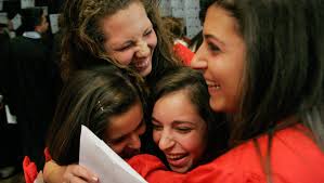 Picture This! Our favorite Photos of the Week, Graduation Edition