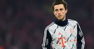 The main obstacle for fiorentina is the defender's wages. Fc Bayern Alvaro Odriozola Bestatigt Ruckkehr Zu Real Madrid Im Sommer