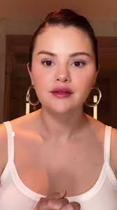 @SelenaFanClub's video Tweet
