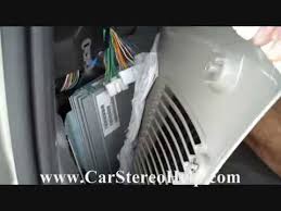 Follow me on instagram ( iinstallrva) 2011 jeep wk2 under front passenger seat. Jeep Commander Boston Acoustic Amplifier Removal Youtube