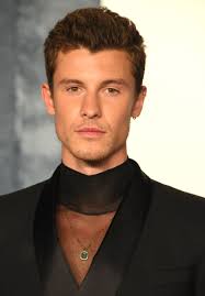 Shawn Mendes and Sabrina Carpenter's Full Relationship Timeline