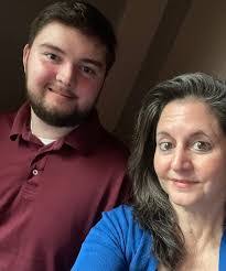 Jackie Rubin's Instagram, Twitter & Facebook