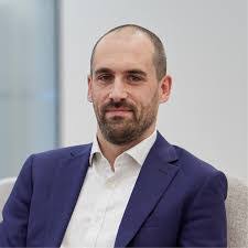 Jackie Linehan's Instagram, Twitter & Facebook