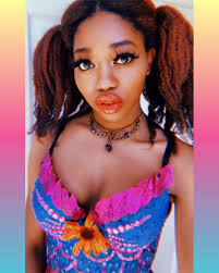 My submission this week! I'm obsessed with mermaids so I took the chance to  use some new stuff 🌊🧜🏻‍♀️✨ I don't like the outfit actually, but to  avoid low tags I had