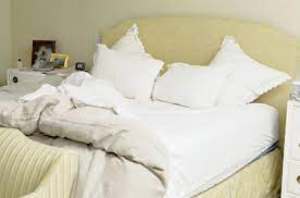 What can be more romantic than spending a sunny day in a park enjoying a pleasant conversation with some cute stranger? Natural Libido Enhancers