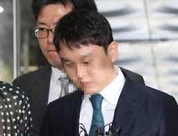 유인석 전 대표는 지난해 버닝썬 사태가 터진 후 승리(이승현)의 동업자이자 정준영, 최종훈, 승리 등이 포함된 이날 유인석 전 대표 법률대리인은 공소 사실을 모두 인정한다면서도 업무 상 횡령 부분에. ìŠ¹ë¦¬ ë™ì—…ìž ìœ ì¸ì„ ì„±ë§¤ë§¤ ì•Œì„  ì¸ì • ë°•í•œë³„ì€ ì§€ë‚œí•´ íƒ„ì›ì„œ ì œì¶œ ì´íˆ¬ë°ì´