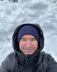 Think Snow!! Saturday I will start my 34th season at Mount Snow! Friday  I'll be at Bank And Bridge in Mystic Connecticut from 7:30 to 10:30.  Reservations for Mount Snow open the