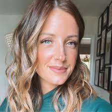 Olivia Palmer's Instagram, Twitter & Facebook