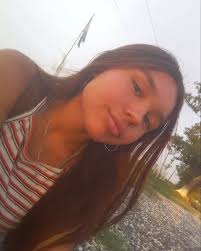 abril marquez (@abrilmarqueezz) • Instagram photos and videos