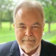 Jacqueline Matos's Instagram, Twitter & Facebook