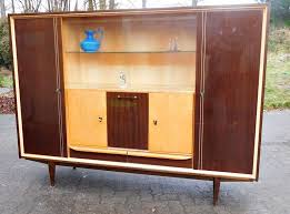 Grosser Schrank 50 50 Er Jahre Vitrine 50er Jahre Mobel Vitrine 50er Jahre Stil